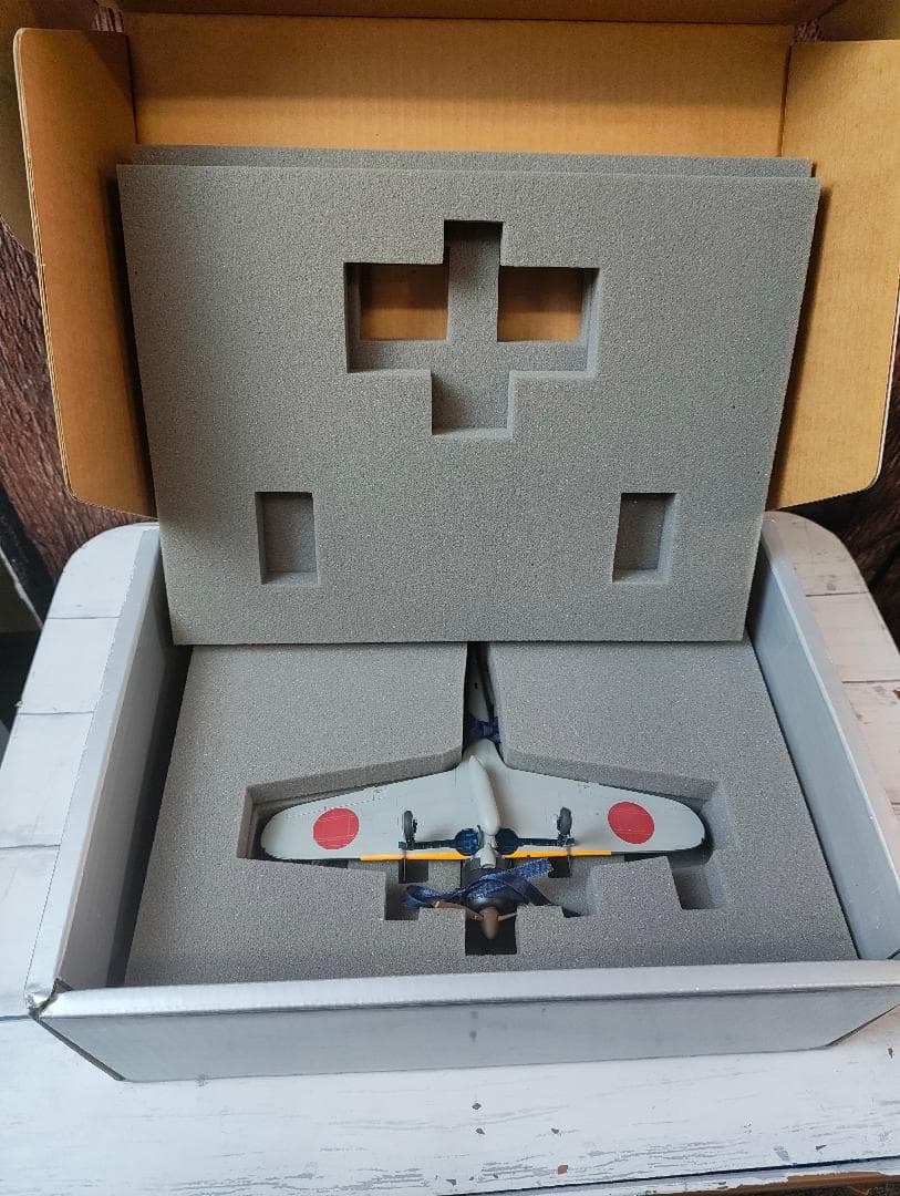 タミヤ 1/48 三菱 零式艦上戦闘機五二型 53-102号機 完成品