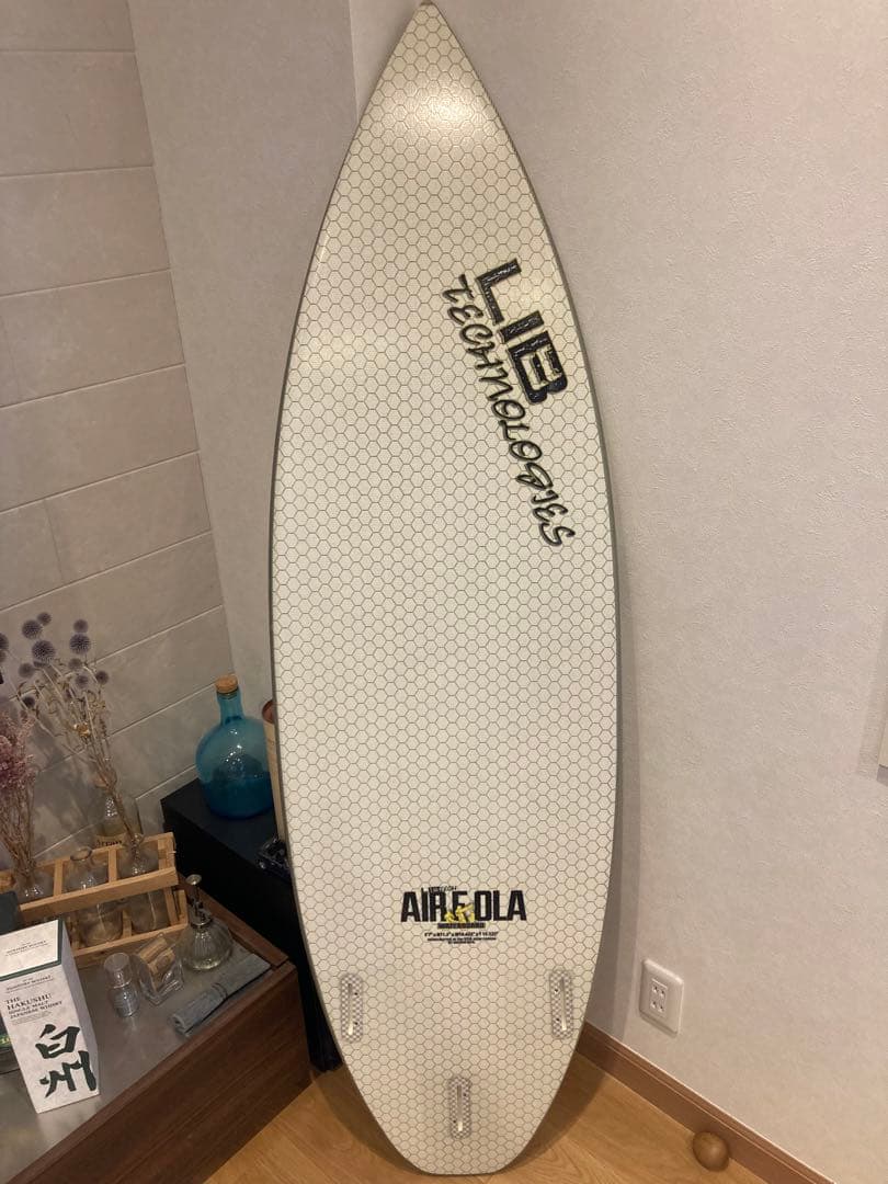 リブテック LIBTECH サーフボード エアオウラ 最終価格