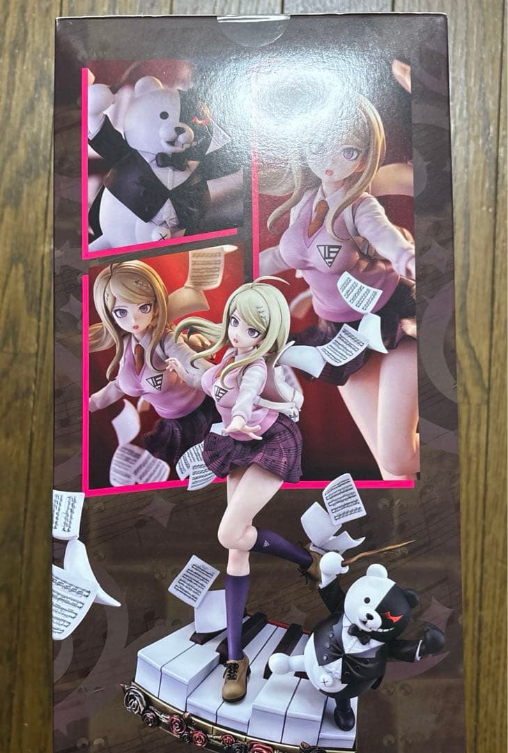 phat ニューダンガンロンパV 赤松楓　1/7スケールフィギュア