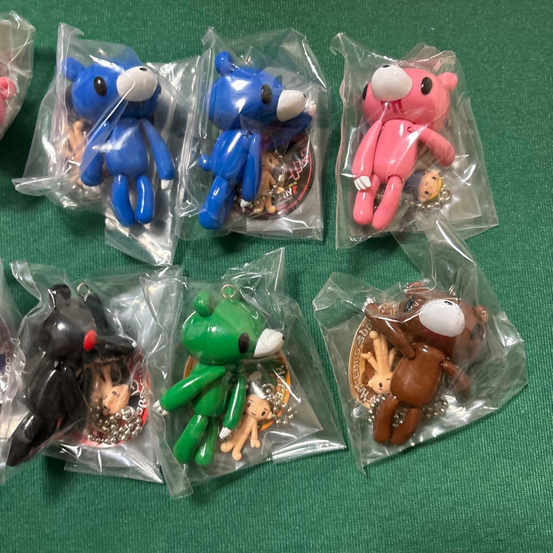 未開封 グルーミー ぷらーんぷらんキーチェーン 25個 バッジ付き