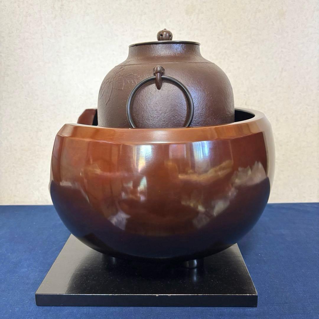 人間国宝敬典造茶釜 風炉 電熱器 唐銅面取風炉 桐地紋真形釜 野々田製電熱器