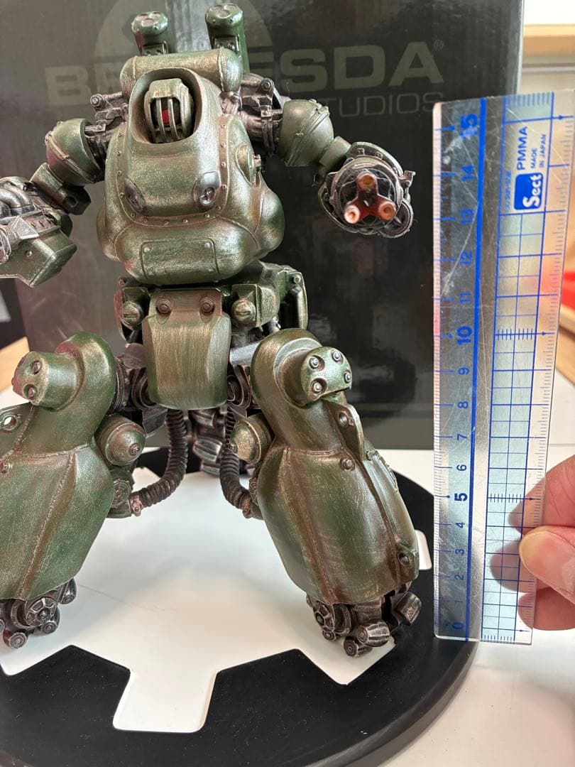 Fallout sentry bot セントリーボット フィギュア