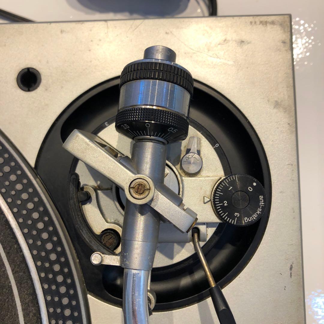 Technics SL-1200MK3Dターンテーブル 電源入りました