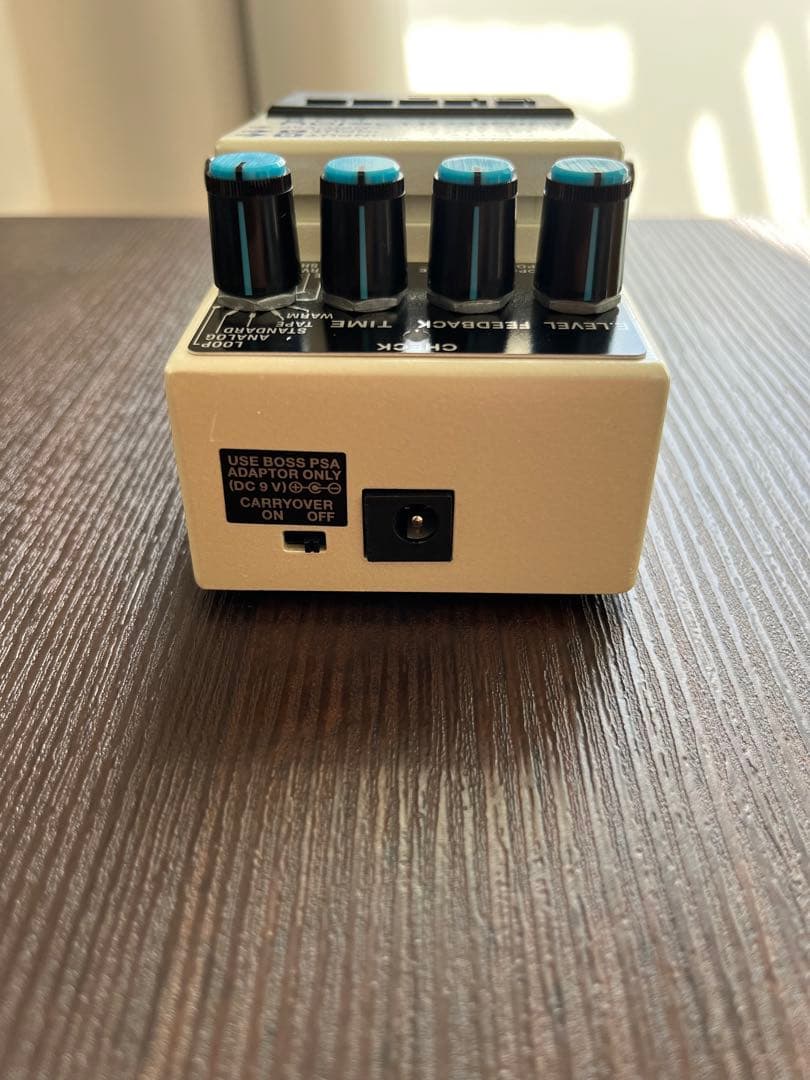 BOSS DD-8 ディレイ