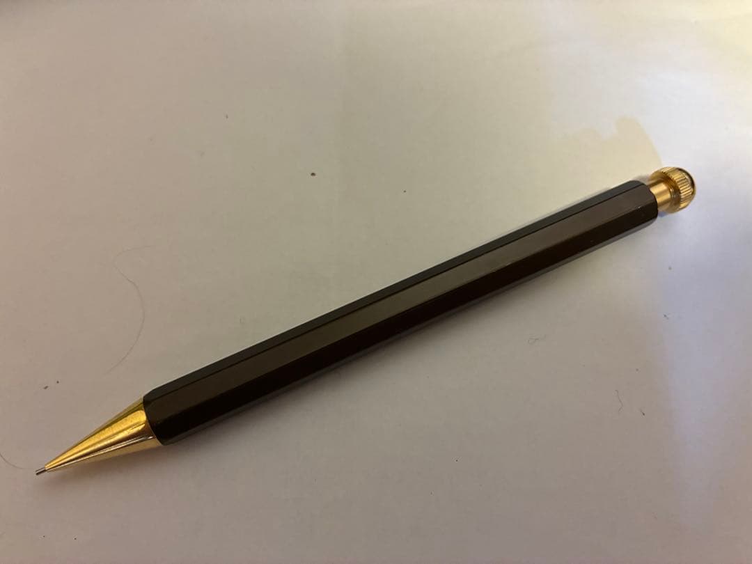 カヴェコスペシャル　オリーブブラウン　伊東屋限定