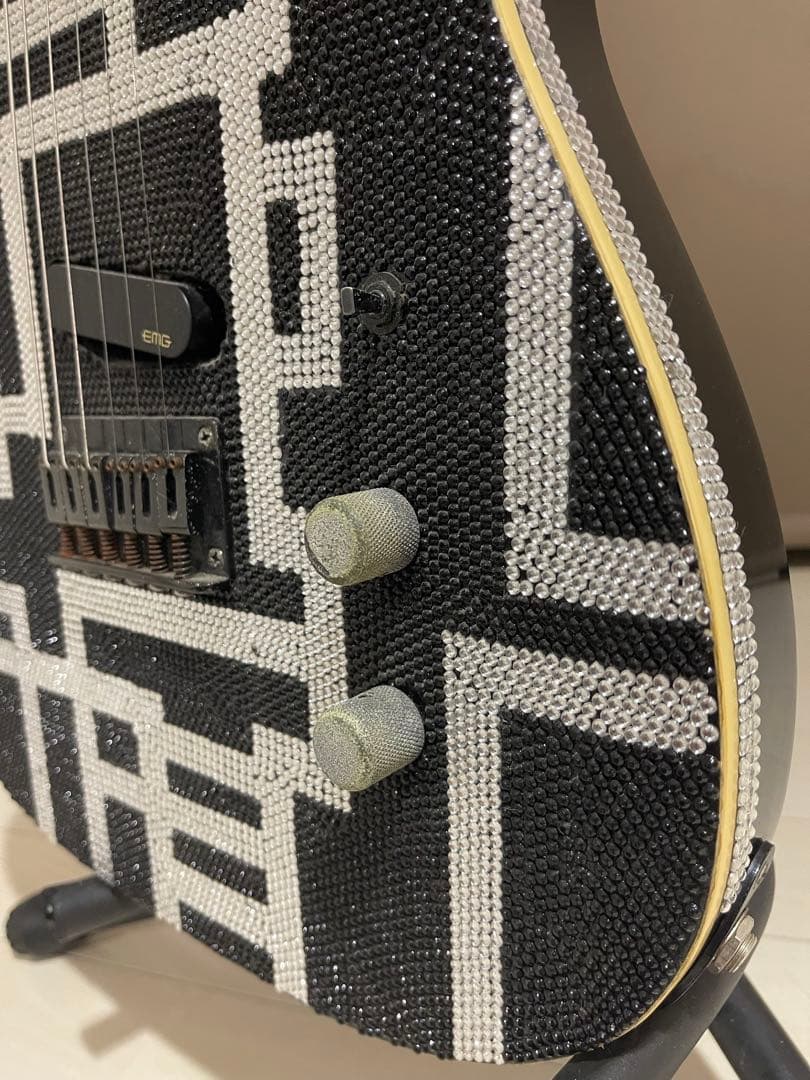 自作布袋モデル風 ギター FERNANDES