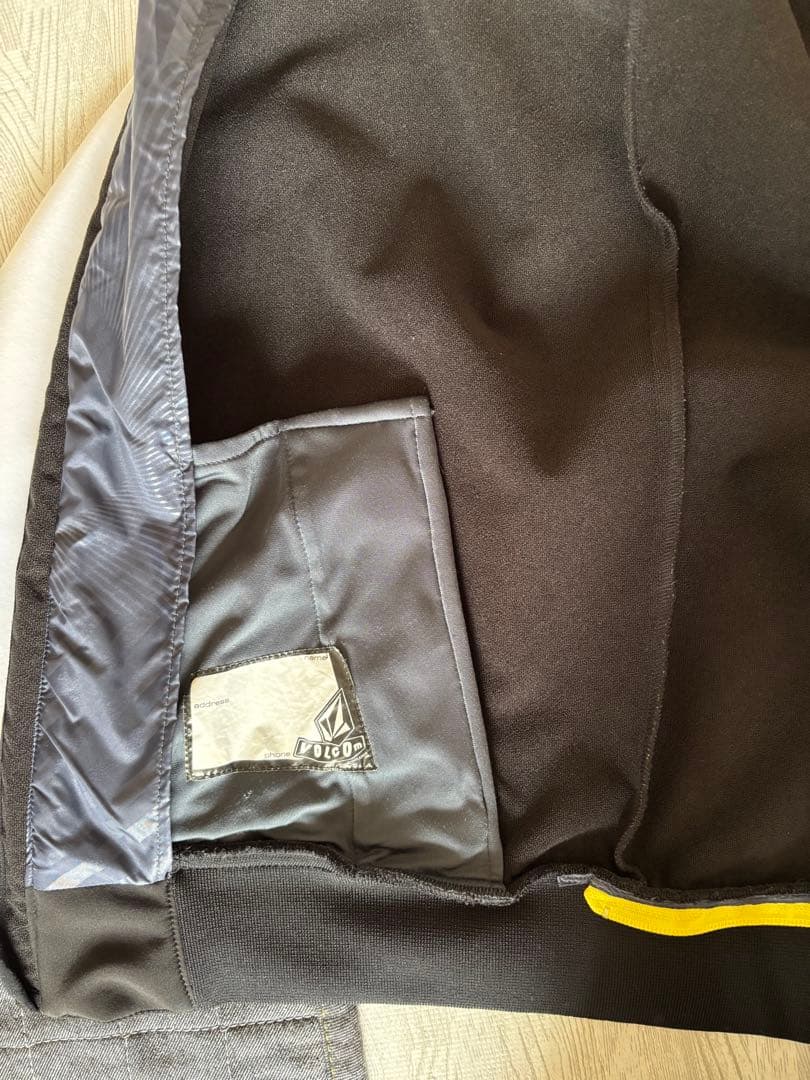 Volcom フード付きジャケット メンズ