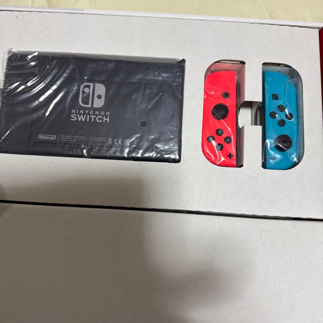 凛*様 Nintendo switch 赤　青　本体セット