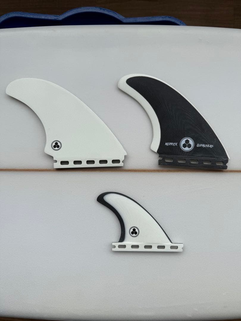 値下げ中！フィン付きG-Skate サーフボード ジースケート　アルメリック