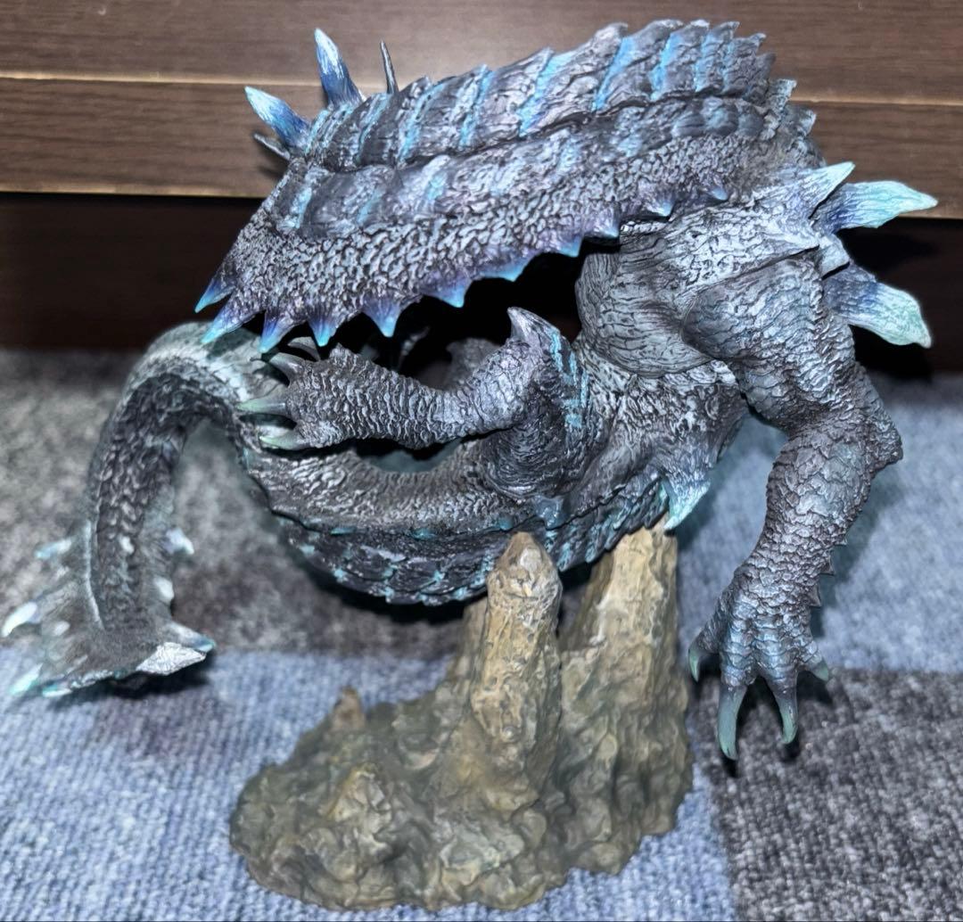 モンスターハンタークリエイターズモデル　ラギアクルス希少種　モンハン部限定　美品