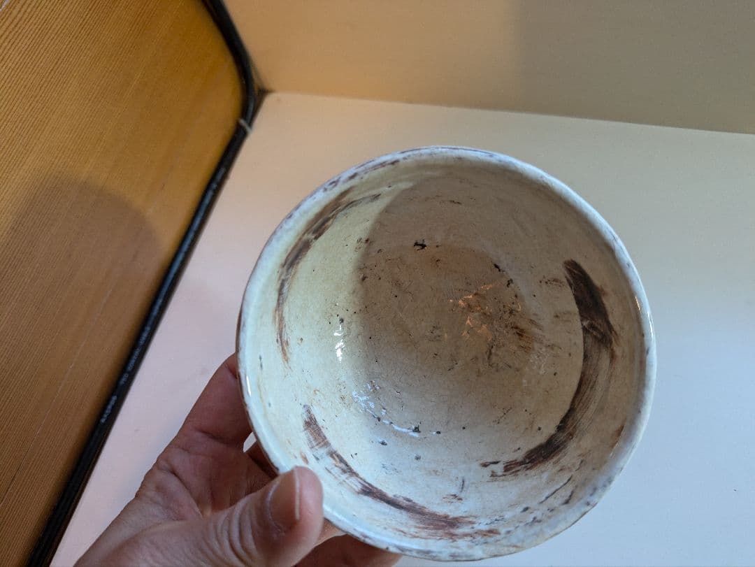 検討中　椀　3つ