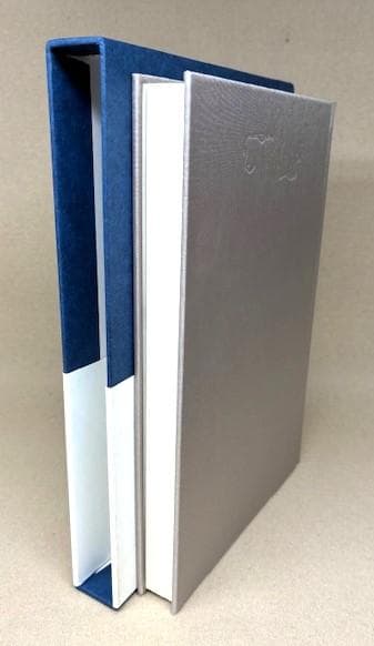 サイン入り　山尾悠子　歪み真珠　2010年発行　初版帯付き　新品未読本