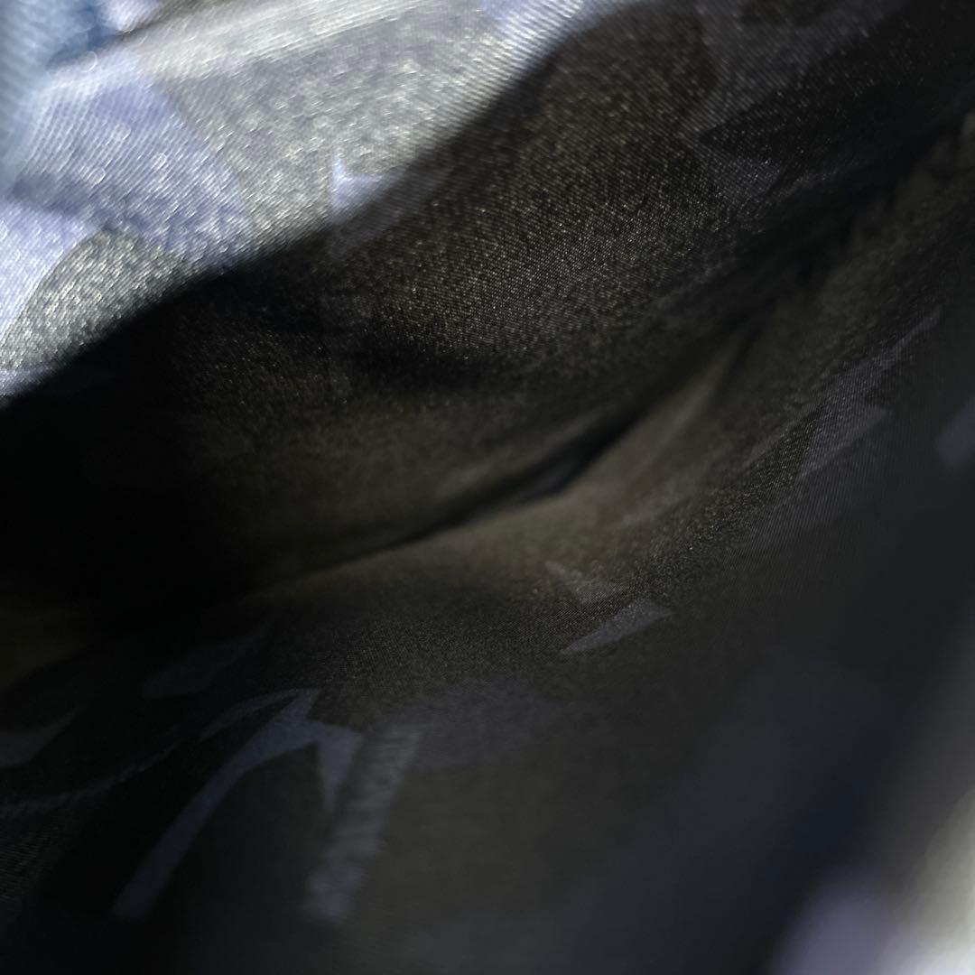 【極美品】イノベータースーツケース inv30 21L ペールブルー 機内持ち込