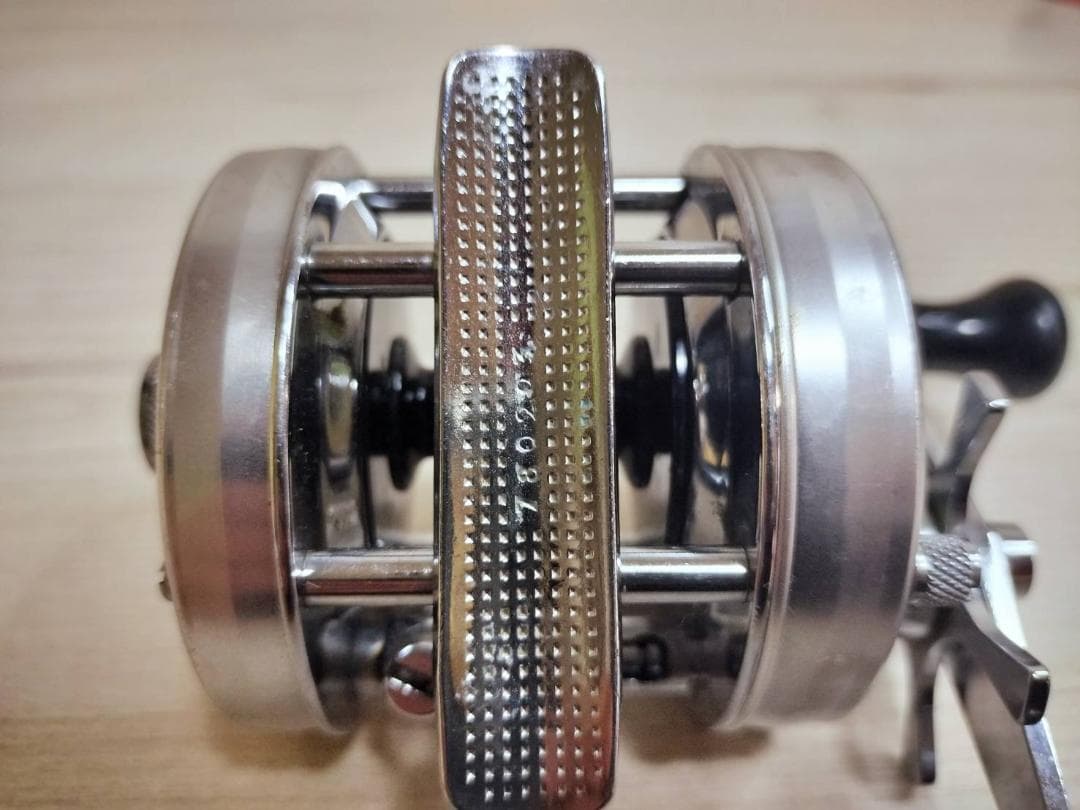 ABU GARCIA アブ アンバサダー 5500c　シルバー　　#780203