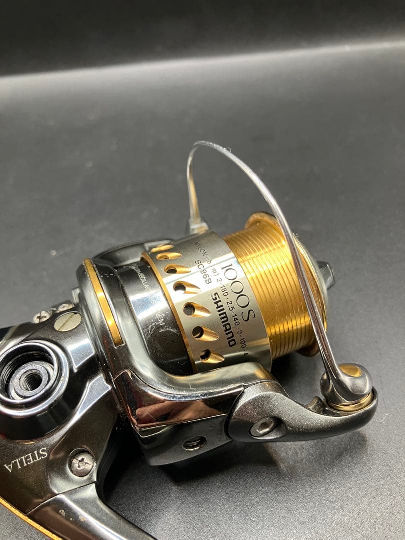 hs01 外観美品 シマノ 04 ステラ 1000S ハンドルなし