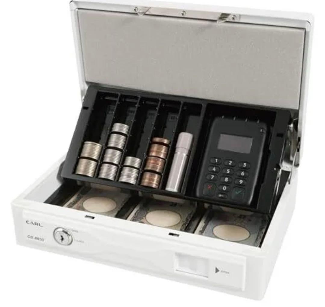 新品　CARL キャッシュボックス CB-8850 A5型スリム　金庫　そとレジ