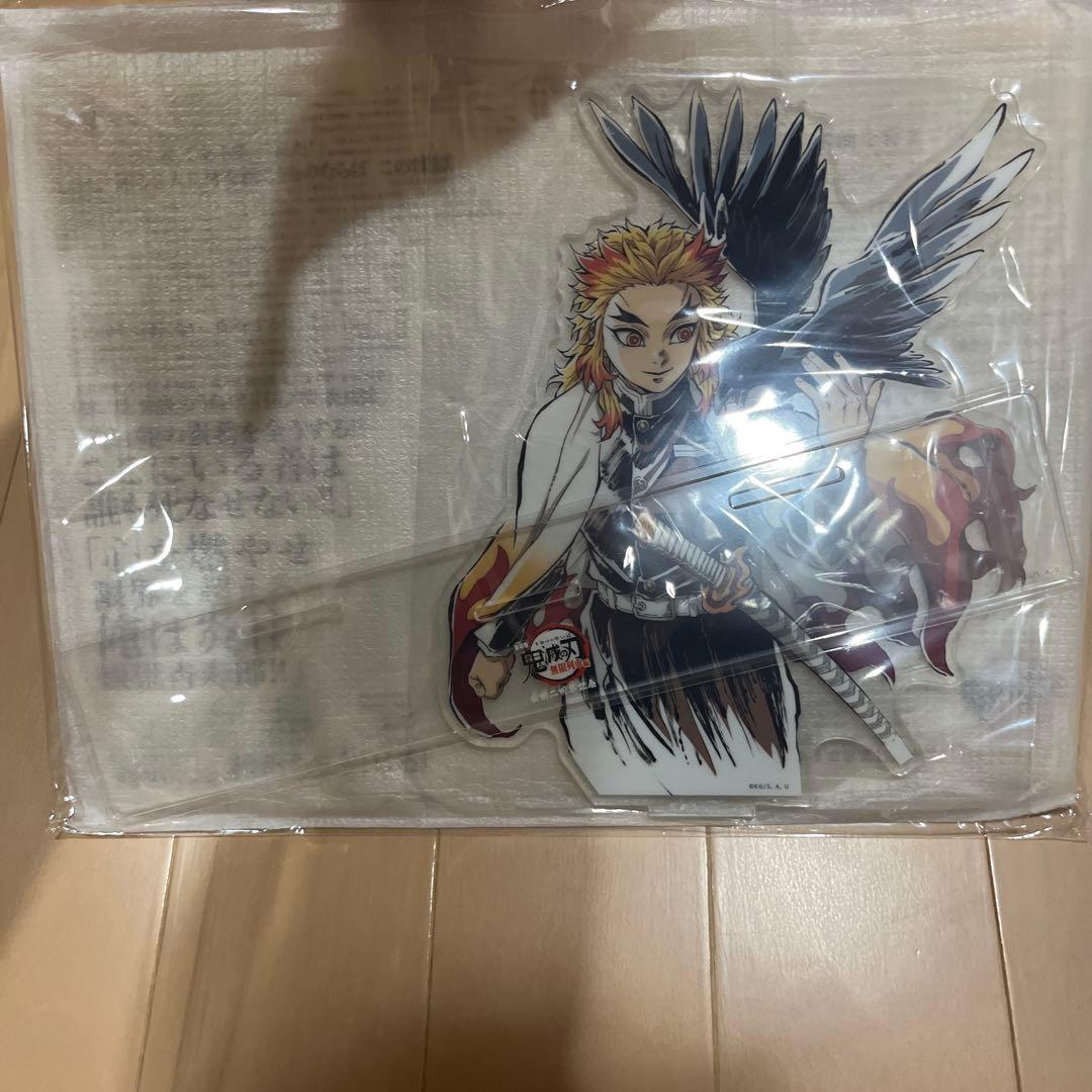 鬼滅の刃　無限列車公開二周年アクリルスタンド