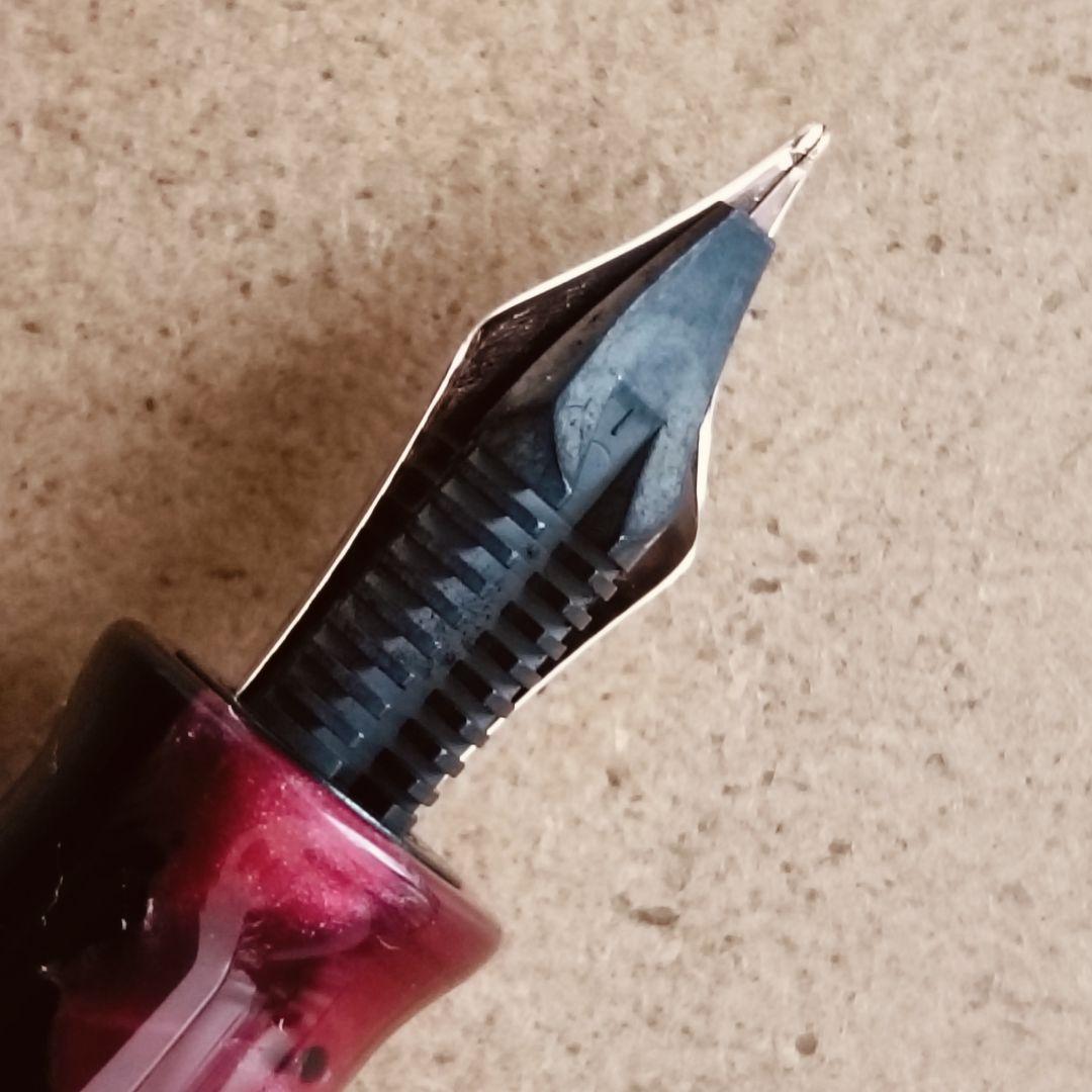 特別生産品【TWSBI】万年筆　DRACO／ドラコ　中字