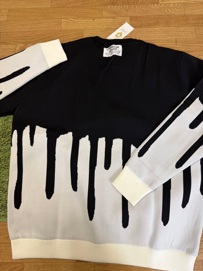 ¥28,600新品正規品【V12/XL裏地付きクルーネックニット長袖セーター秋冬