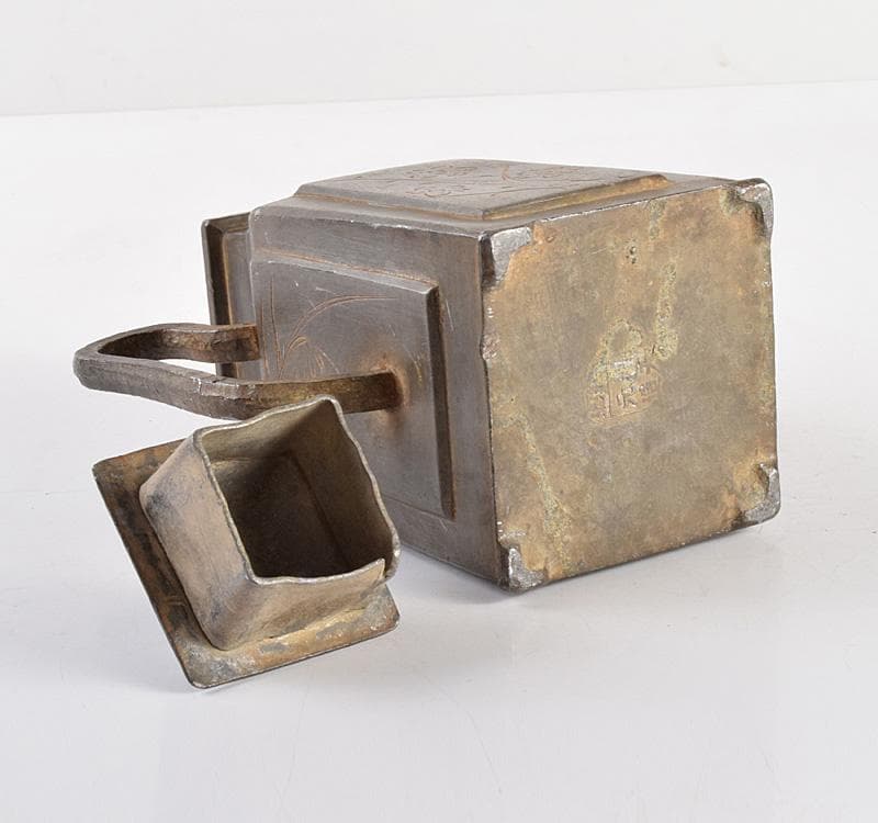 中国　古錫　漢詩花刻　執壷　水注　在銘　M　R4934