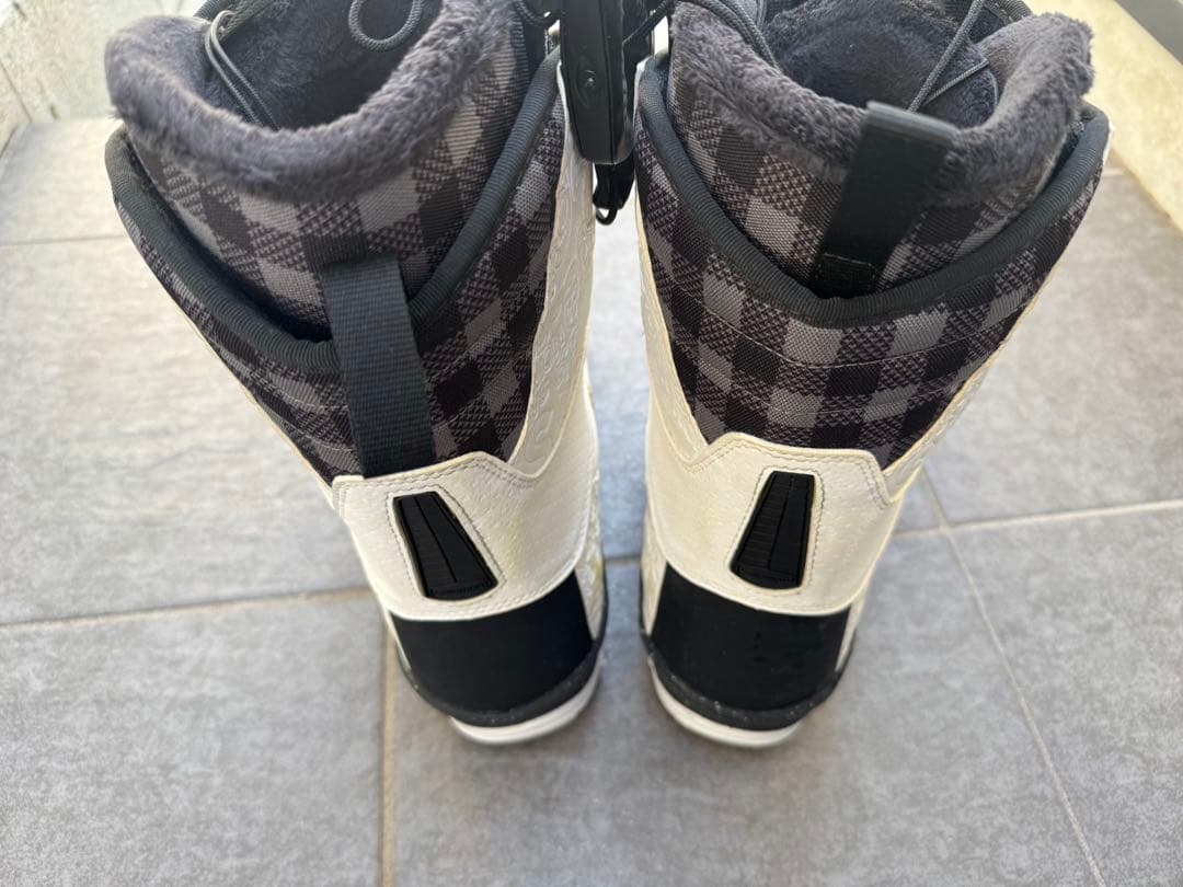 SALOMON ブーツ SAVAGE 26.0cm サロモン