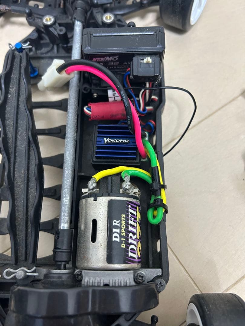 最終値下げ！！　ヨコモ　ドリフトパッケージ　シャーシ　ドリパケ　ラジドリ
