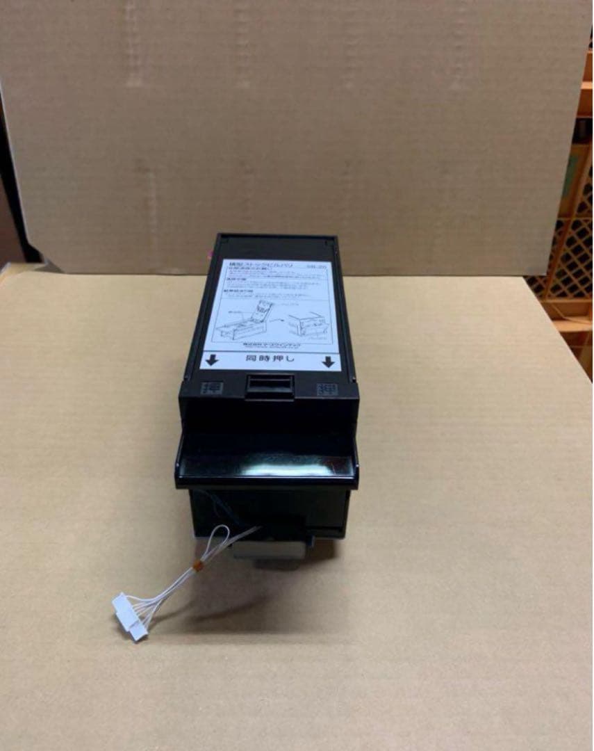 両替機　1000円→100円×10枚　グローリーEMS-7（改）令和6年新札対応