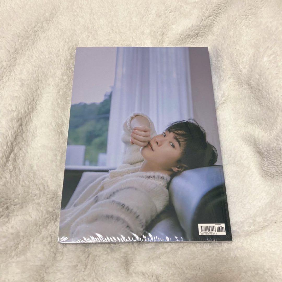 ASTRO ムンビン CéCi x MOON BIN 写真集、カードUSB