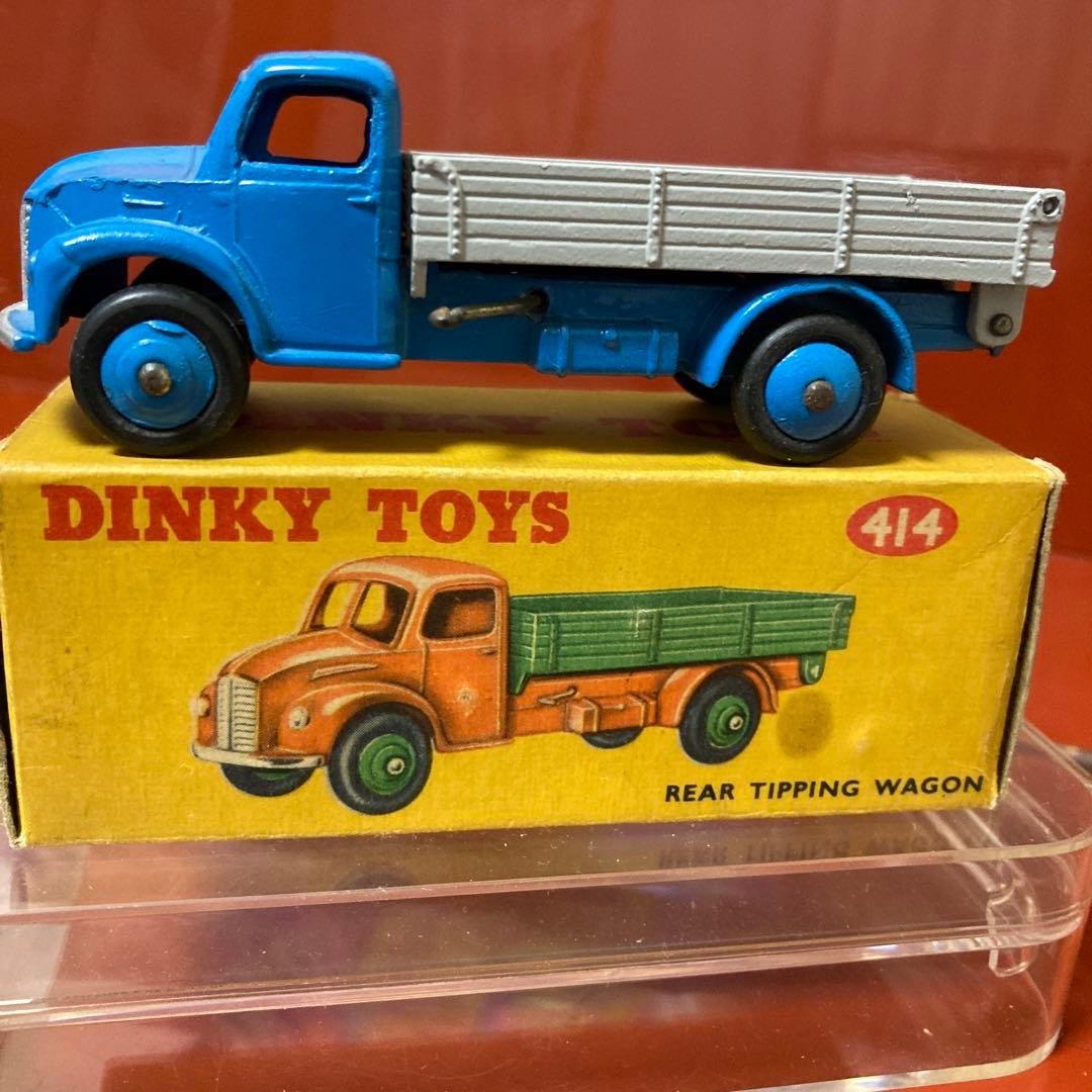 Dinky Toys 414 青いリアティッピングワゴン