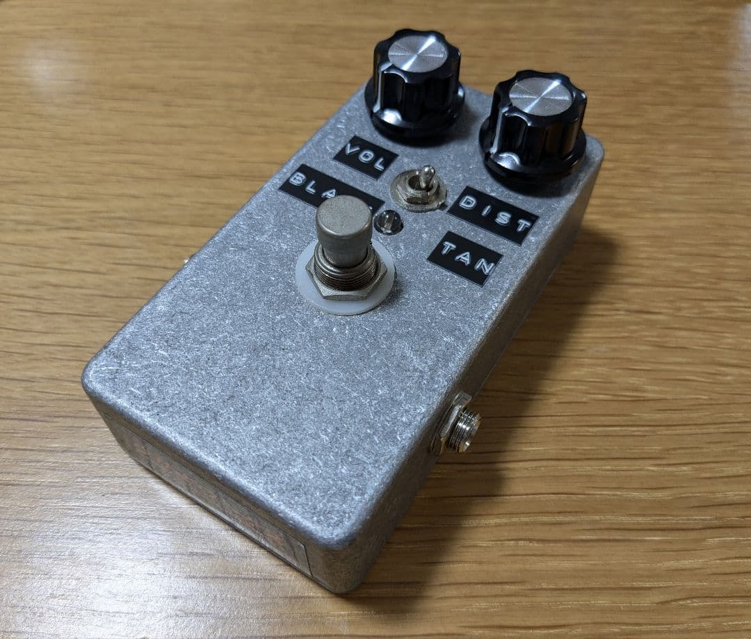 エフェクター製作引き受けます