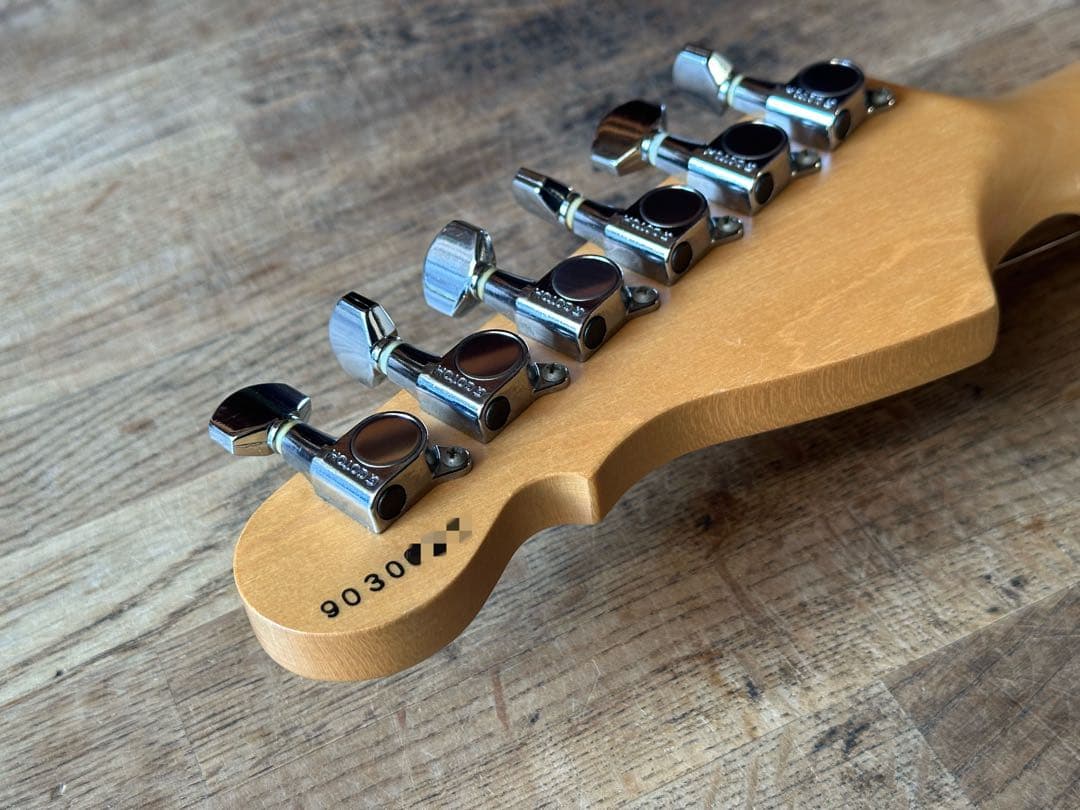 G&L Tribute series S-500 日本製　中古