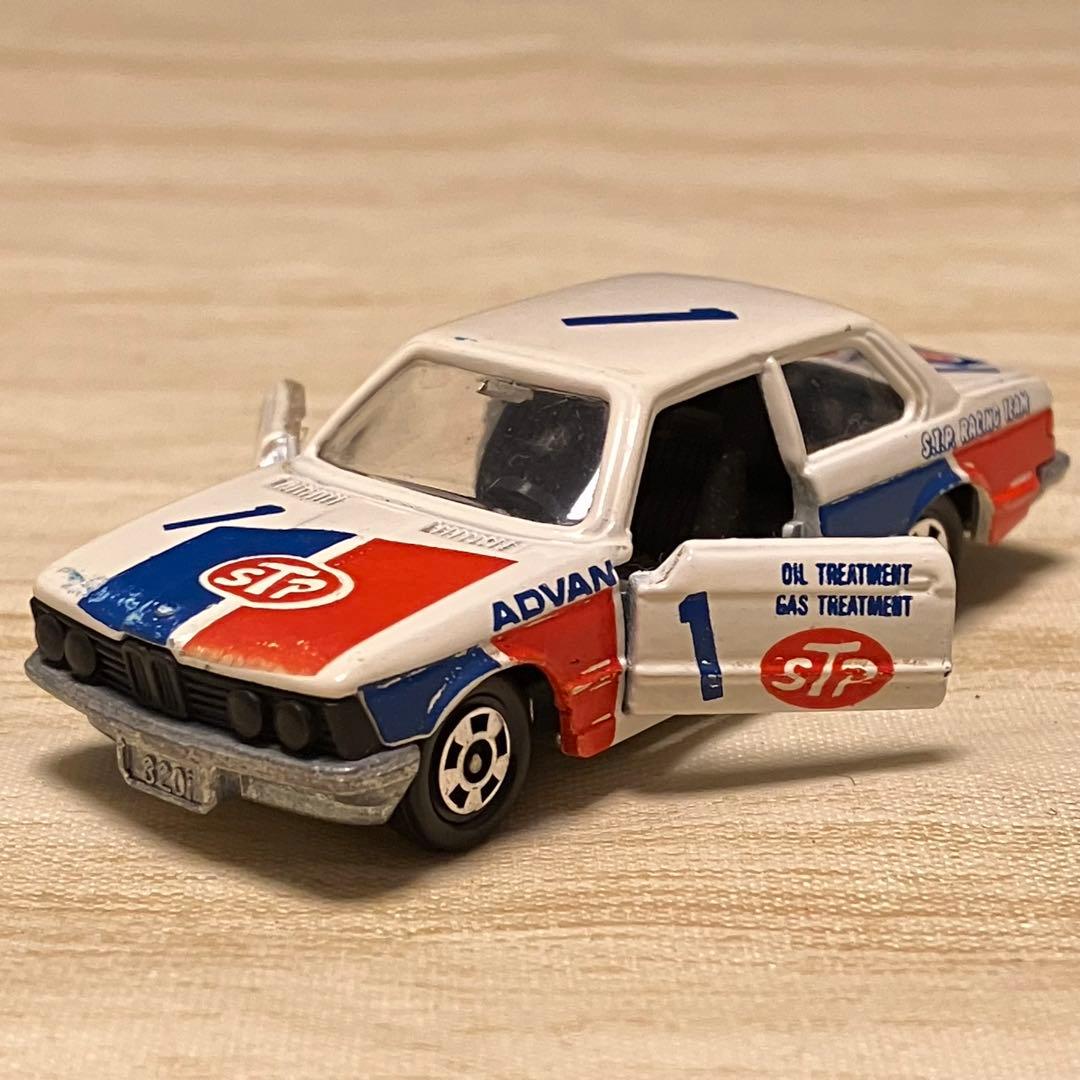 トミカ  320i No.F23 1/62