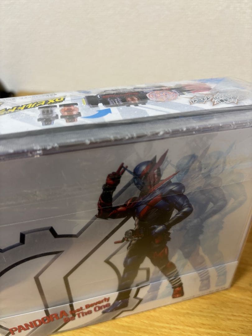新品未開封　仮面ライダービルド　主題歌　CD＋玩具