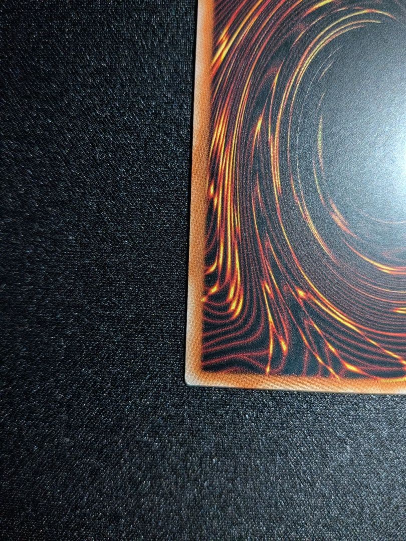 スカーレット・ノヴァ・ドラゴン プリズマティックシークレットレア　　絵違い