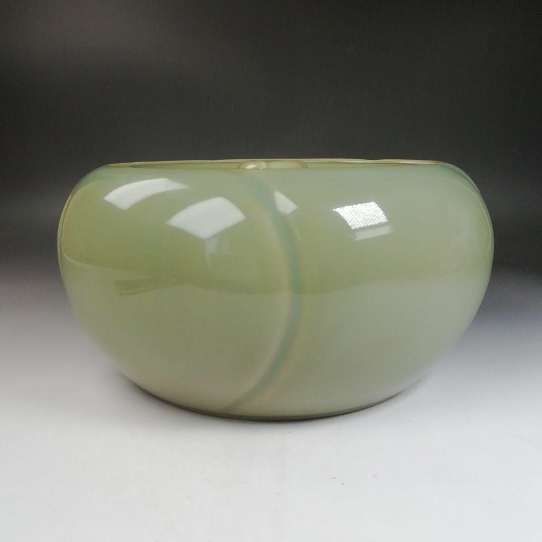 Ｗ７５　水指　『青磁　捻梅　水指』『梅峰 造』　共箱　茶道具