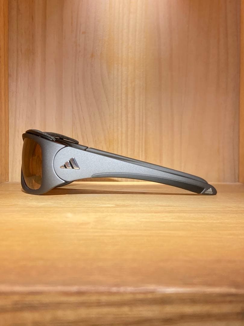 ■adidas:TERREX サングラス