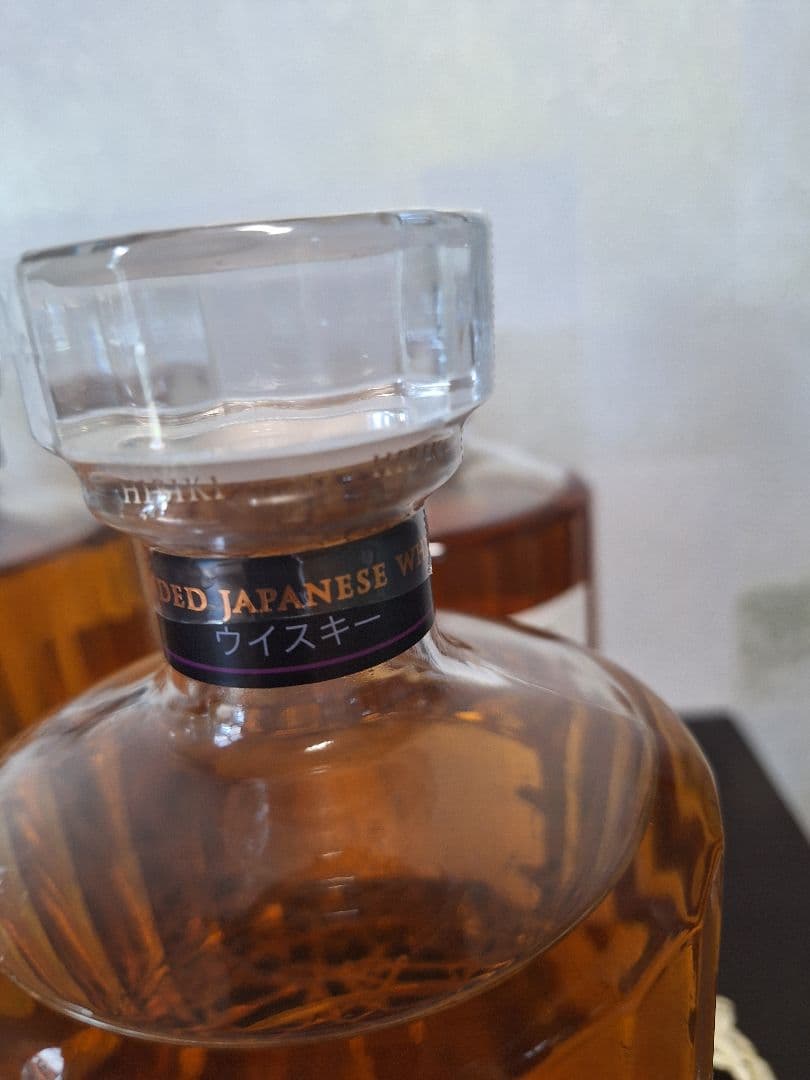 Hibiki 響ジャパニーズハーモニー新品未開封700ml6本セット