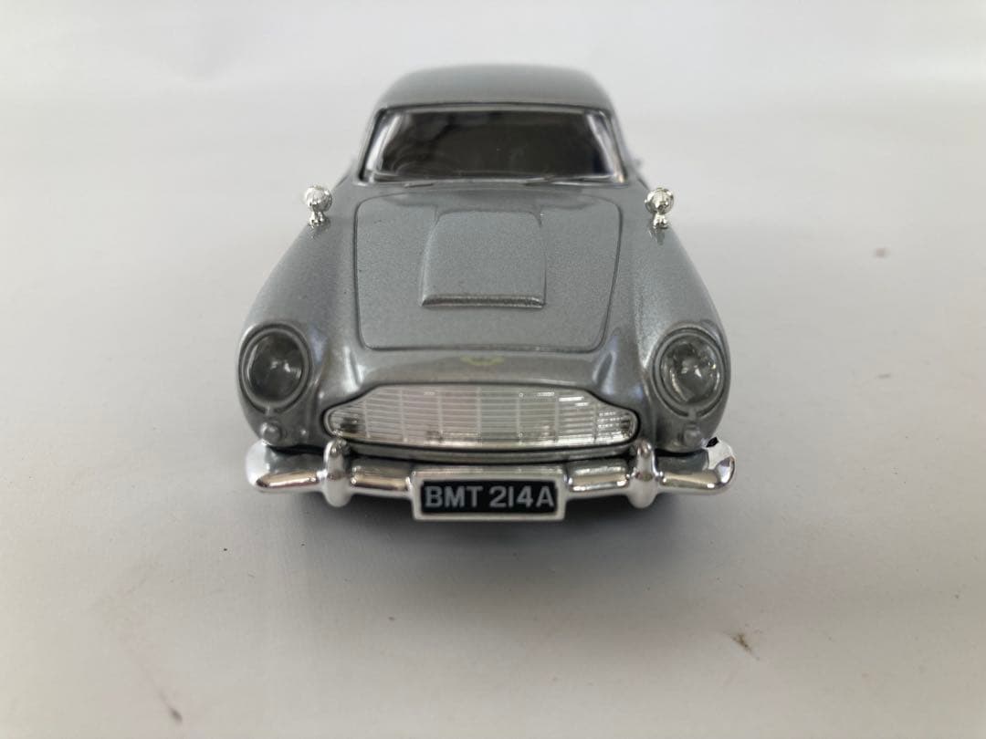 Corgi 007シリーズ ボンドカー 5種ビーグルセット！