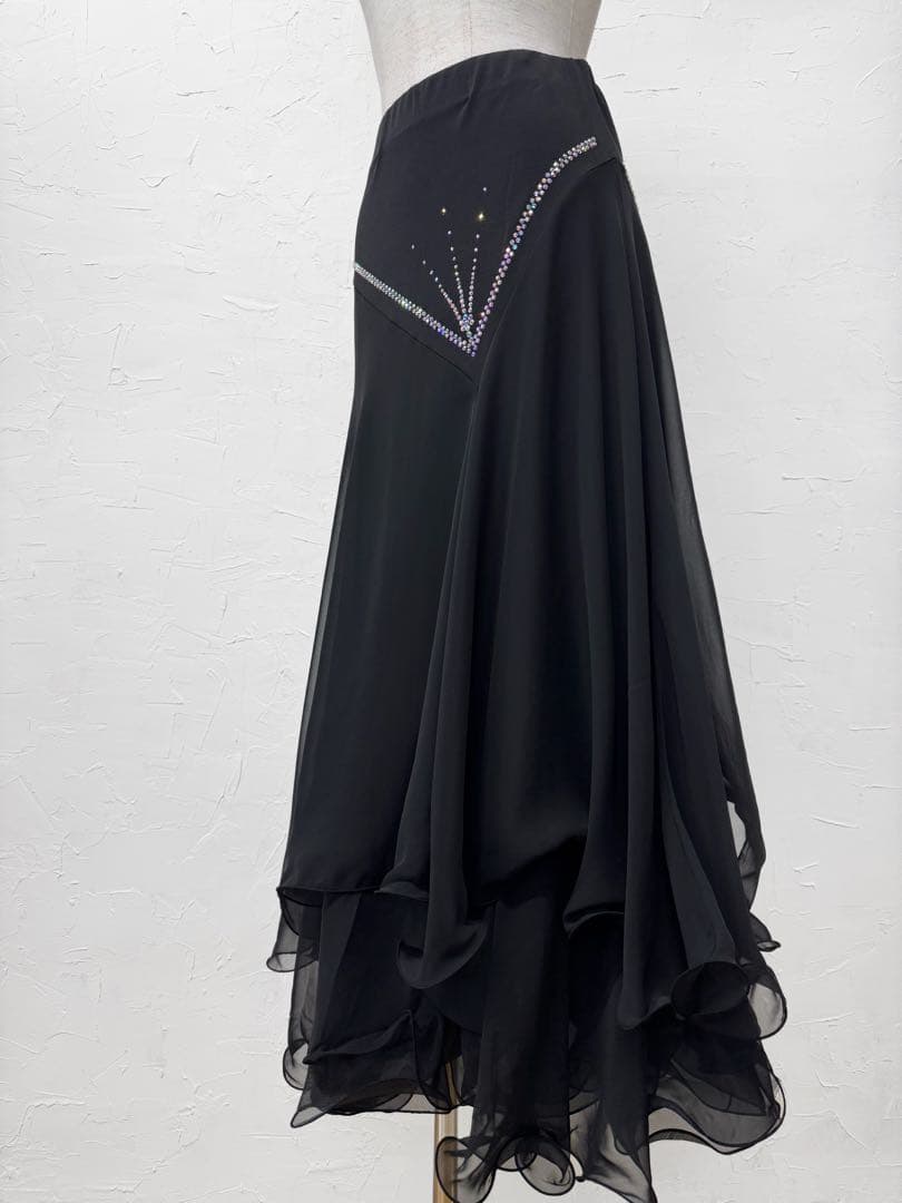 【ラインストーン輝く】新品　ジョーゼット切替え　デザインスカートｍ270