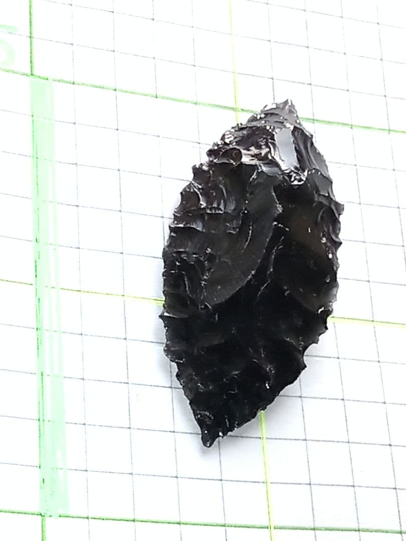 アイヌ仕様矢じり 尖頭器 d 石器 黒曜石 模写