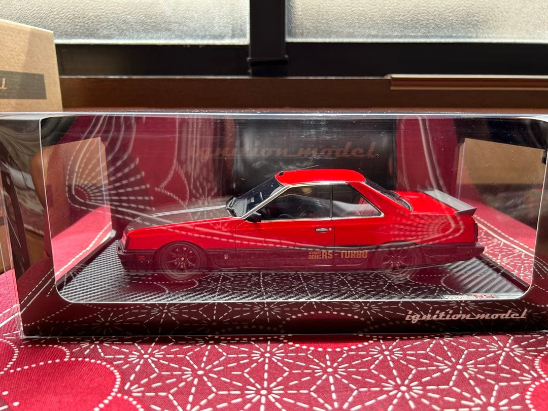 1/18 RS R30 イグニッションモデル 日産 スカイライン　前期　昭和