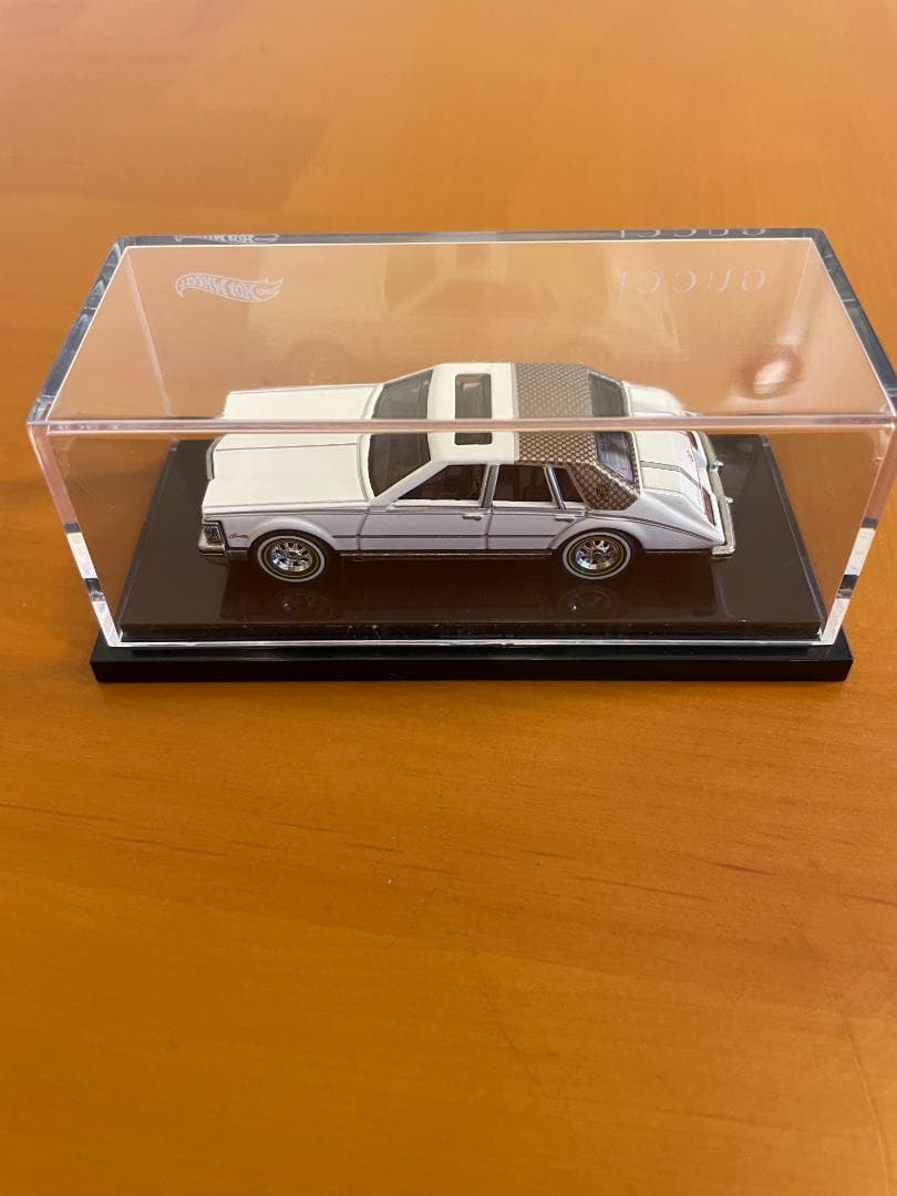 GUCCI Cadillac Seville ホットウィール世界限定5000台