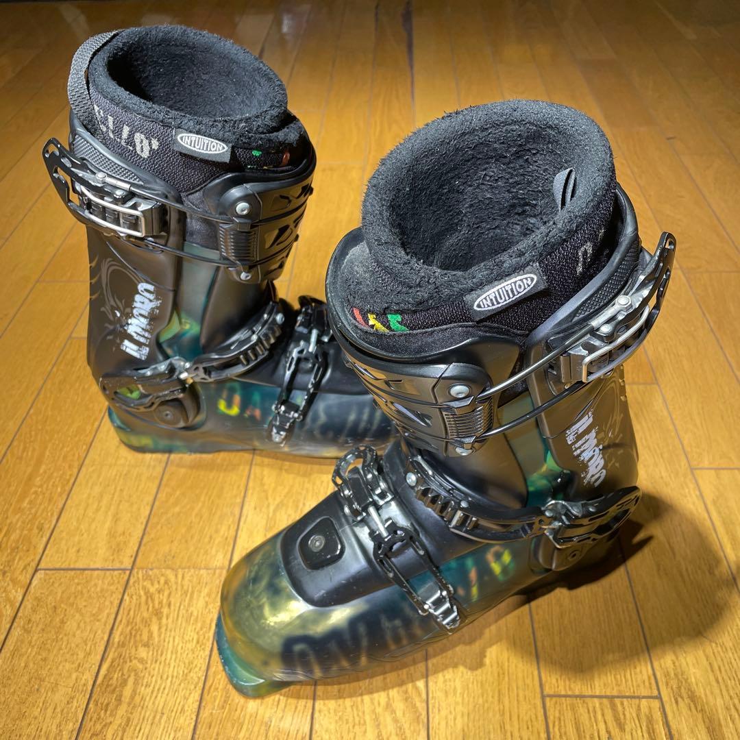 名機DALBELLOダルベロILMORO KRPTON 27.0-27.5cm