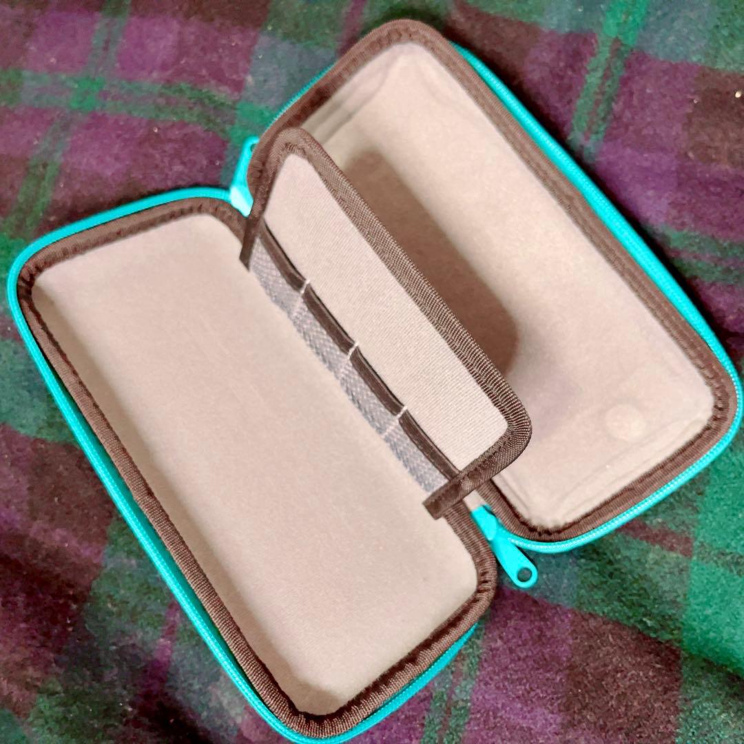 ✮希少✮Nintendo SwitchLight＋ポケモン(データ)＋ケース