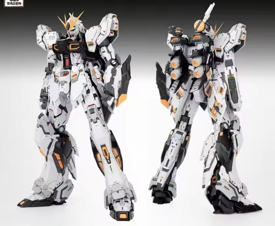 新品1/100 ガンプラMGEX級　νガンダム