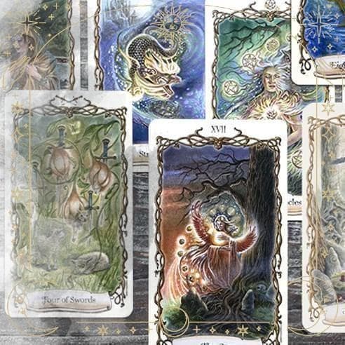 【正規品タロットカード】希少入手困難品✨神話や伝説の幻獣、動物たちの美麗デッキ