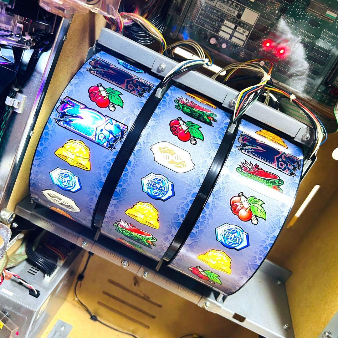 【自宅配送ok】BIOHAZARD6 パチスロ 実機 5号機 不要機付き