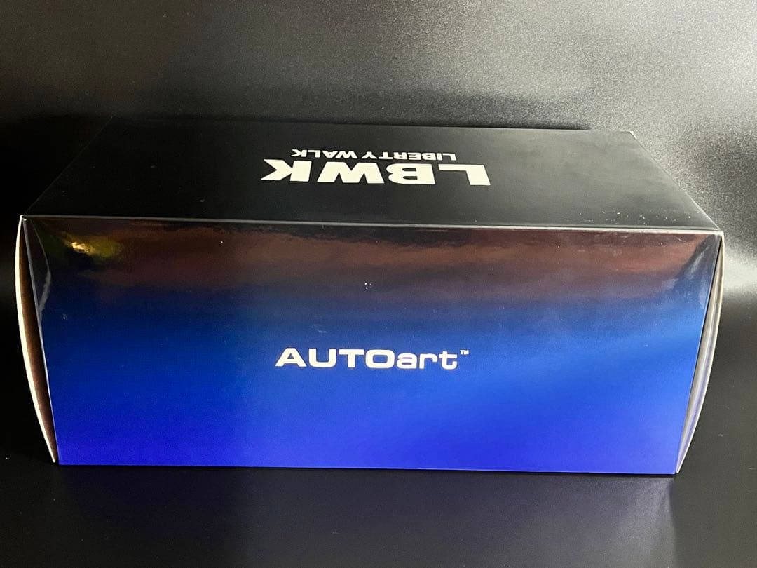 【限定】AUTOart LBWK ランボルギーニ・アヴェンタドール 1/18