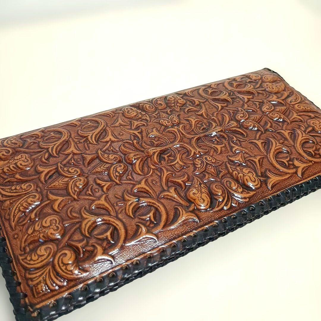 スペイン？型押し長財布　ヴィンテージ