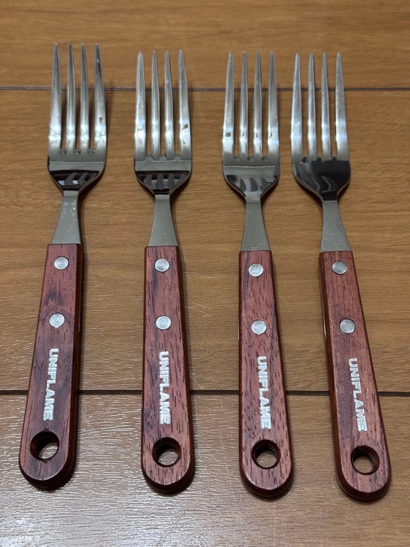 ユニフレーム　カトラリー　ケースセット　４人分廃盤品　四角ケース　スクエアケース